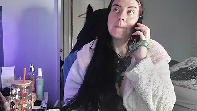 AureliaXOX online show from November 2025 10:03:02 AM