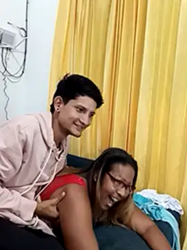 Snapshot of thefuckingowneroftits chatting on March 2025 07:00:02 AM thefuckingowneroftits online show from March 2025 07:00:02 AM