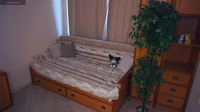 EleneBrach online show from September 2025 07:32:02 AM