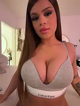 mrsbellanova online show from June 2026 08:48:02 PM