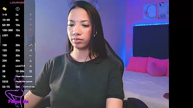 SallyWhitee online show from September 2025 04:28:02 AM