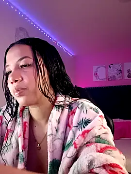 SallyWhitee online show from January 2026 04:16:01 AM