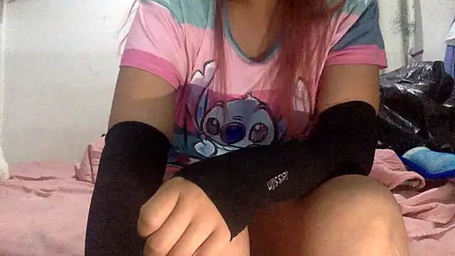 sharonlopez9611 online show from February 2026 03:03:02 AM