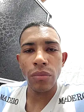 Mineirinho043 online show from February 2025 10:53:02 PM