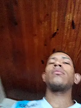 Mineirinho043 online show from February 2025 03:21:01 PM