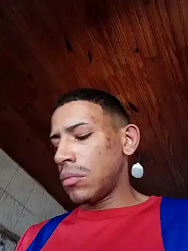 Mineirinho043 online show from March 2025 03:16:02 PM