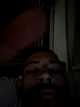 Mineirinho043 online show from March 2025 11:42:01 AM