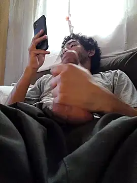 Mineirinho043 online show from October 2025 02:29:02 PM