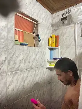 Mineirinho043 online show from April 2026 01:01:01 PM