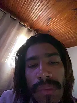 Snapshot of Mineirinho043 chatting on June 2026 07:31:01 PM Mineirinho043 online show from June 2026 07:31:01 PM
