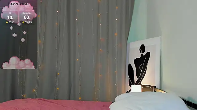 Snapshot of Mia_Luw chatting on February 2025 05:45:02 AM Mia Luw online show from February 2025 05:45:02 AM