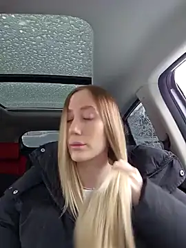 Snapshot of Pussy_Drive03 chatting on February 2025 05:16:01 AM Pussy Drive03 online show from February 2025 05:16:01 AM