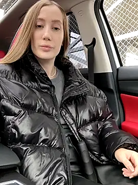 Snapshot of Pussy_Drive03 chatting on October 2025 05:37:01 AM Pussy Drive03 online show from October 2025 05:37:01 AM