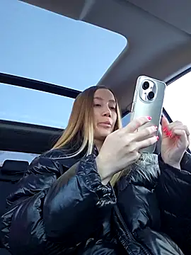 Snapshot of Pussy_Drive03 chatting on October 2025 04:01:02 AM Pussy Drive03 online show from October 2025 04:01:02 AM