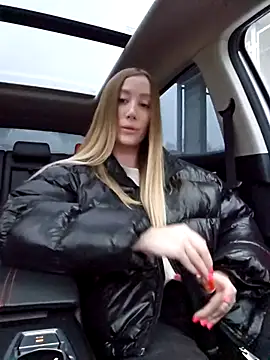 Snapshot of Pussy_Drive03 chatting on October 2025 01:31:01 AM Pussy Drive03 online show from October 2025 01:31:01 AM