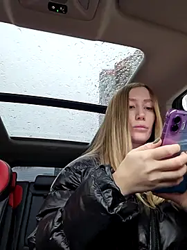 Snapshot of Pussy_Drive03 chatting on November 2025 04:00:01 AM Pussy Drive03 online show from November 2025 04:00:01 AM