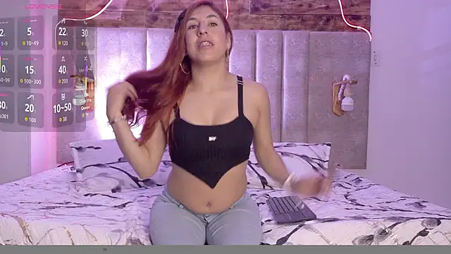 Snapshot of Alektra_bryce chatting on February 2026 07:32:02 PM Alektra bryce online show from February 2026 07:32:02 PM