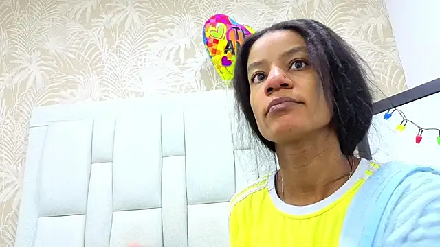 dafnnelewis online show from January 2026 11:24:02 AM