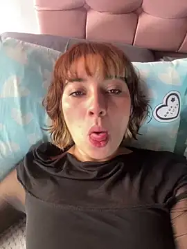 Snapshot of Maggie_Geller chatting on February 2025 03:16:01 PM Maggie Geller online show from February 2025 03:16:01 PM