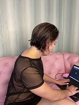 Snapshot of Maggie_Geller chatting on March 2025 06:34:01 PM Maggie Geller online show from March 2025 06:34:01 PM