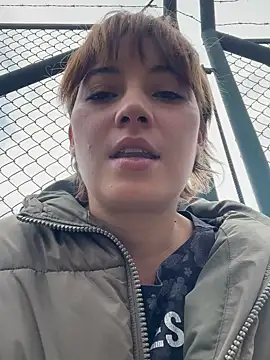 Snapshot of Maggie_Geller chatting on December 2025 06:04:01 PM Maggie Geller online show from December 2025 06:04:01 PM