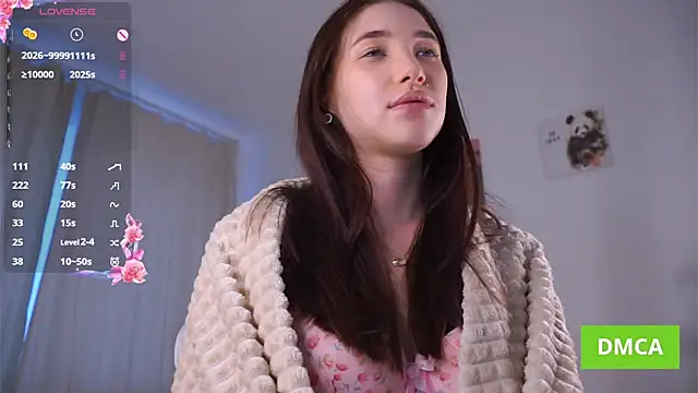 Snapshot of LizbethGee chatting on September 2025 04:35:01 AM LizbethGee online show from September 2025 04:35:01 AM