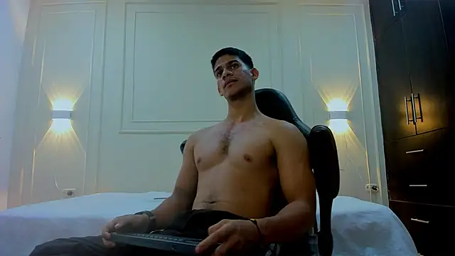 ANDRES STUD online show from February 2026 03:38:02 AM