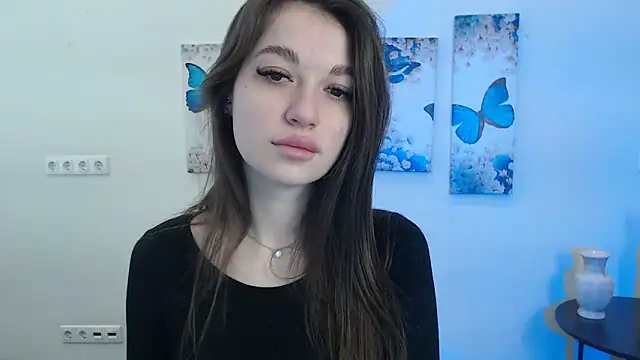 Eva Eldis online show from February 2025 10:51:02 AM