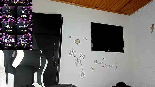 Snapshot of alisson_hoffman05 chatting on March 2025 12:54:02 PM alisson hoffman05 online show from March 2025 12:54:02 PM