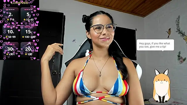 Snapshot of alisson_hoffman05 chatting on March 2025 01:09:01 AM alisson hoffman05 online show from March 2025 01:09:01 AM