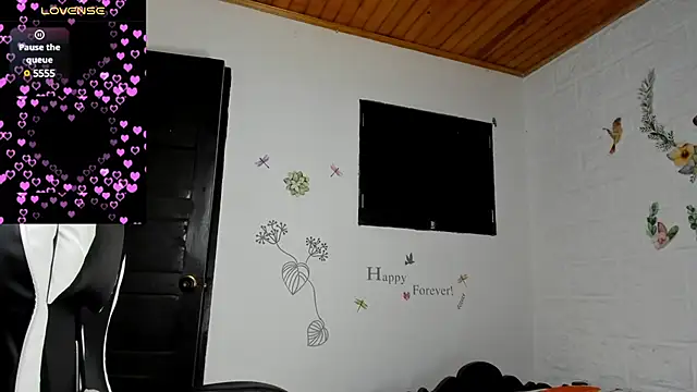 Snapshot of alisson_hoffman05 chatting on March 2025 01:45:02 AM alisson hoffman05 online show from March 2025 01:45:02 AM