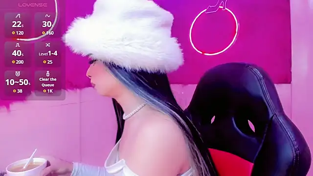 Snapshot of Irina_milkmaid chatting on March 2025 07:38:01 PM Irina milkmaid online show from March 2025 07:38:01 PM