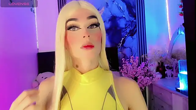 Snapshot of Irina_milkmaid chatting on October 2025 07:33:01 PM Irina milkmaid online show from October 2025 07:33:01 PM