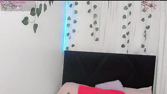 Irina milkmaid online show from April 2026 07:20:02 PM