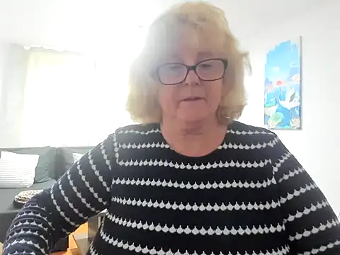 Snapshot of NoraJohnson6 chatting on October 2025 01:31:01 PM NoraJohnson6 online show from October 2025 01:31:01 PM