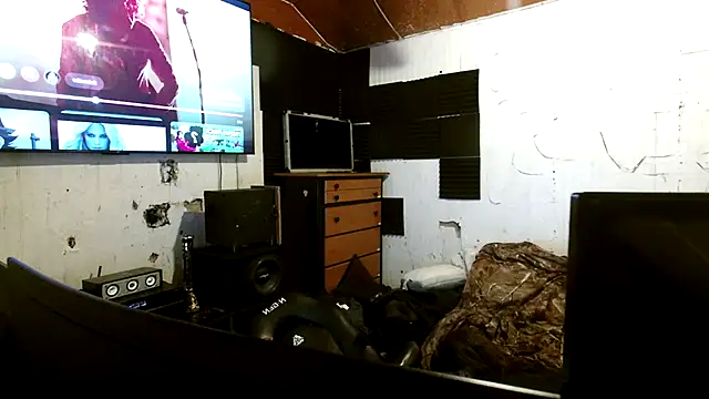 nuttyking2022 online show from November 2025 05:52:02 AM