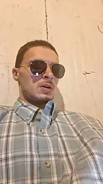 nuttyking2022 online show from February 2026 04:31:01 AM