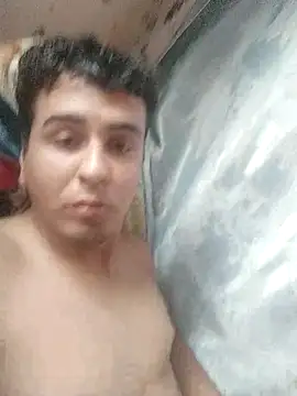 Snapshot of Hugoxxxxxxxxxxxx chatting on February 2026 07:47:02 PM Hugoxxxxxxxxxxxx online show from February 2026 07:47:02 PM