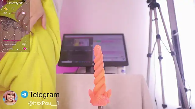 Neekito  online show from November 2025 02:14:02 AM