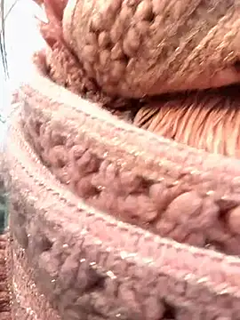 Loveblackzilla online show from October 2025 02:45:02 PM