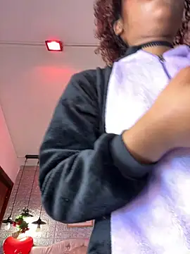 Snapshot of tylla_ chatting on March 2025 10:47:01 AM tylla online show from March 2025 10:47:01 AM