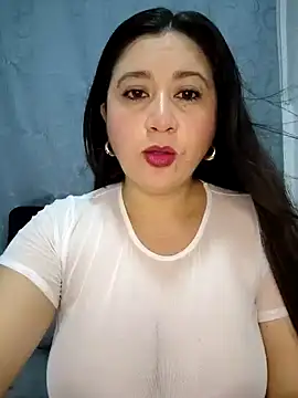 Snapshot of Sexy_Tifany chatting on October 2025 03:25:01 AM Sexy Tifany online show from October 2025 03:25:01 AM