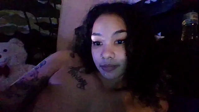 tastylolaaa online show from February 2025 01:16:02 PM