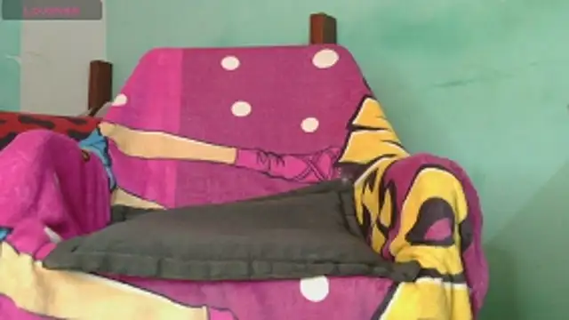 Snapshot of blondiebbc chatting on November 2025 07:04:02 PM blondiebbc online show from November 2025 07:04:02 PM