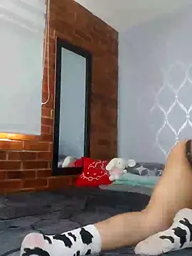 Snapshot of CuteHarper chatting on February 2025 09:28:01 PM CuteHarper online show from February 2025 09:28:01 PM