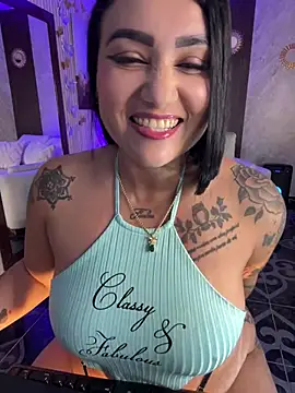 Snapshot of Madissonlove_1 chatting on May 2026 02:08:01 AM Madissonlove 1 online show from May 2026 02:08:01 AM