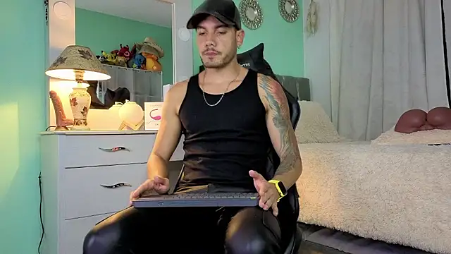 Chrissken online show from January 2026 01:19:01 AM