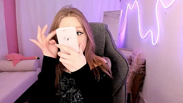 DariaTate online show from March 2026 12:11:01 PM