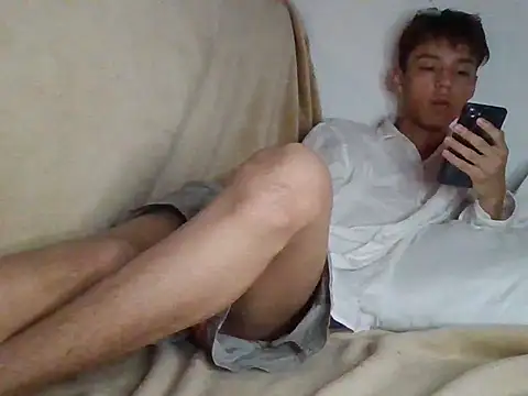 Snapshot of ChavoOT chatting on February 2025 02:04:01 AM ChavoOT online show from February 2025 02:04:01 AM