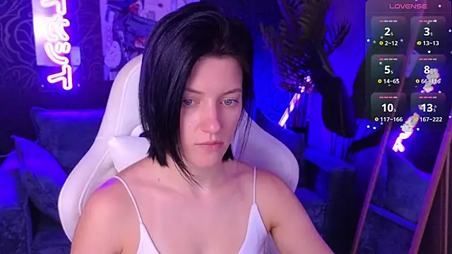 roxy riot  online show from March 2026 01:27:02 AM